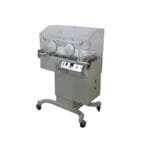 incubadora-infantil-pilli-1000-b-basica-accesorios-puerto-de-entrada-para-suministro-de-oxigeno-de-15-kg-cm2-salida-de-aire-de-1