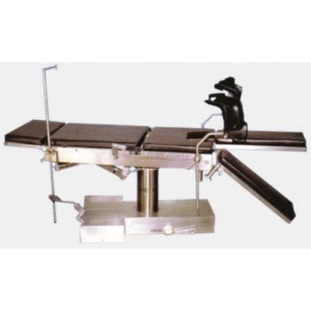 MESA PARA OBSTETRICIA CON CONTROLES POR MEDIO DE MANIVELA