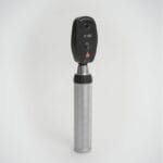 oftalmoscopio-k180-25-v-el-oftalmoscopio-es-ideal-para-observar-el-fondo-del-ojo-y-ayuda-a-realizarun-diagnostico-correcto-de-la