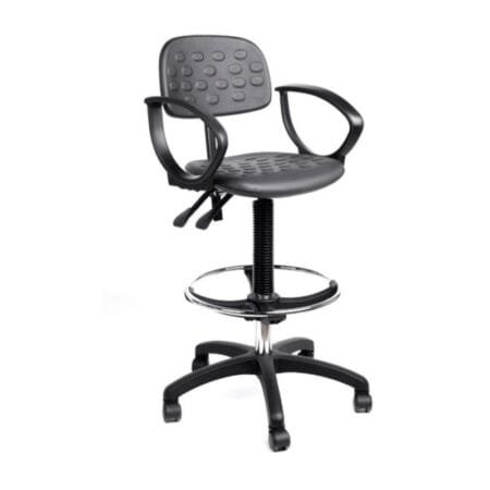 Silla Alta de poliuretano c/respaldo y descansapies. BANCO NEGRO LAB ALTO POLIURETANO C/RESPALDO Y DESCANSAPIES